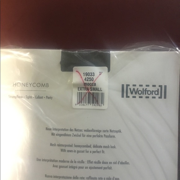Wolford Honeycomb TIGHTS LARGE  color is Sahara - Picture 3 of 5